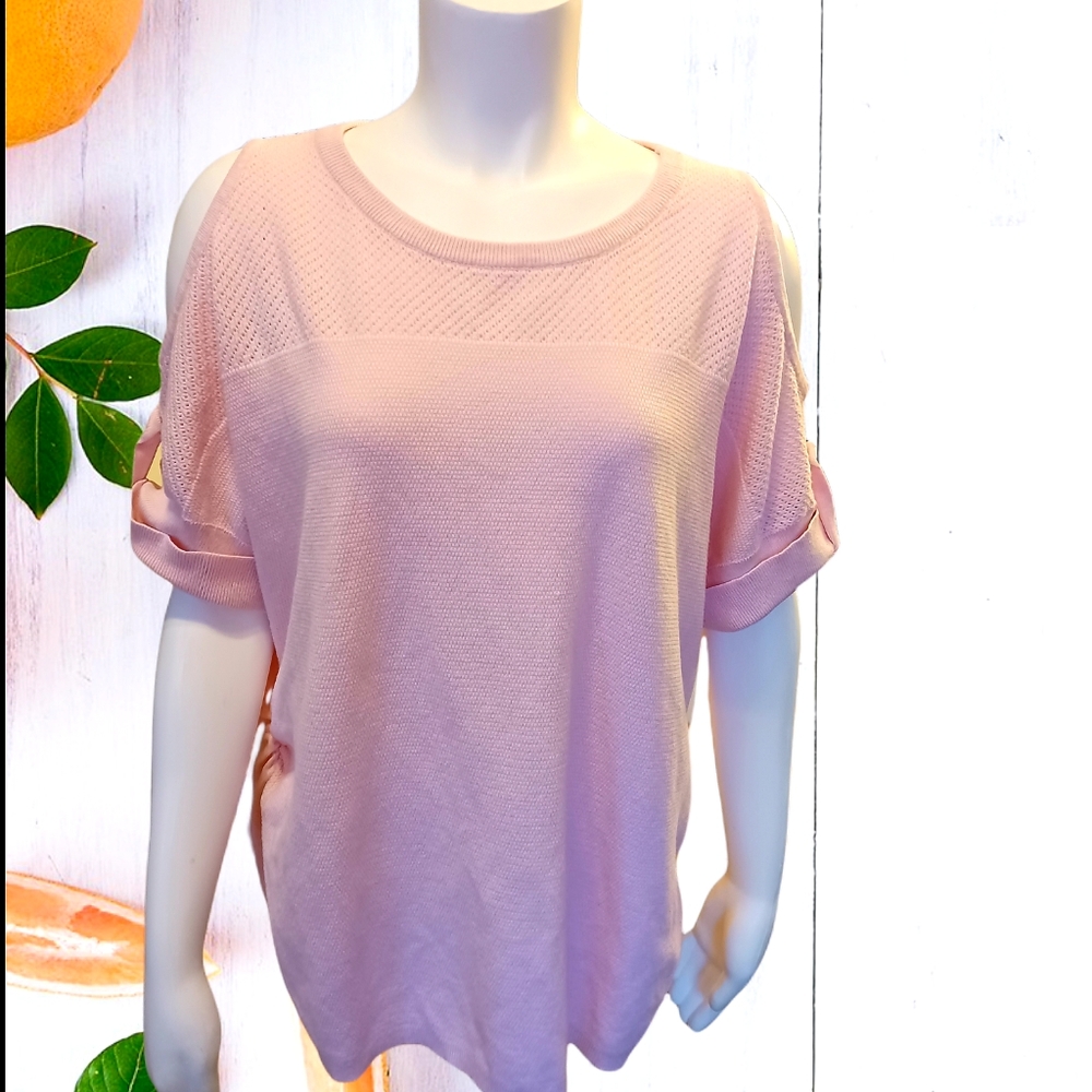 🌴🌴4/20 Avenue Pink Cold Shoulders Top. Sz.22/24